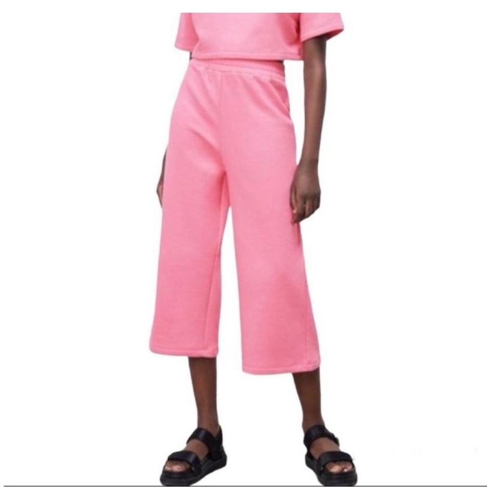 Zara Pink Wide Leg Cropped Sweatpants